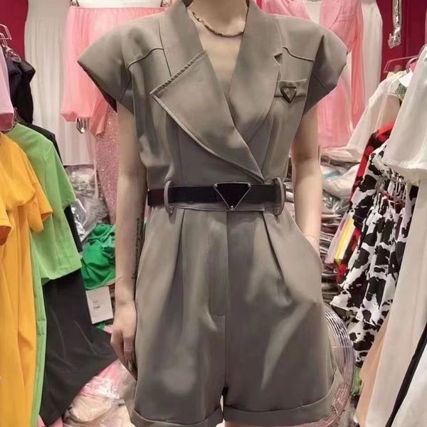 women jumpsuits womens jumpsuit summer jumpsuit designer women sleeveless lapel belt luxury classic inverted triangle design, Black;white
women jumpsuits womens jumpsuit summer jumpsuit designer women sleeveless lapel belt luxury classic inverted triangle design, Black;white