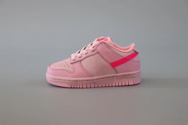 2023 kids shoes sb low girls boys sports baby sneakers designer trainers running basketball shoe black kid youth toddler infants athletic
2023 kids shoes sb low girls boys sports baby sneakers designer trainers running basketball shoe black kid youth toddler infants athletic