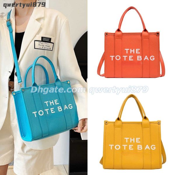 totes luxury designer bag tote women handbags letter shoulder bags qwertyui879 2023 brands soft pu shopper purses crossbody for clutch y2209
totes luxury designer bag tote women handbags letter shoulder bags qwertyui879 2023 brands soft pu shopper purses crossbody for clutch y2209