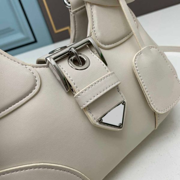 shoulder bags vintage hobo half moon bags designer tote handbag high-grade nylon women fashion black shoulder luxury handbags purse 221122
shoulder bags vintage hobo half moon bags designer tote handbag high-grade nylon women fashion black shoulder luxury handbags purse 221122