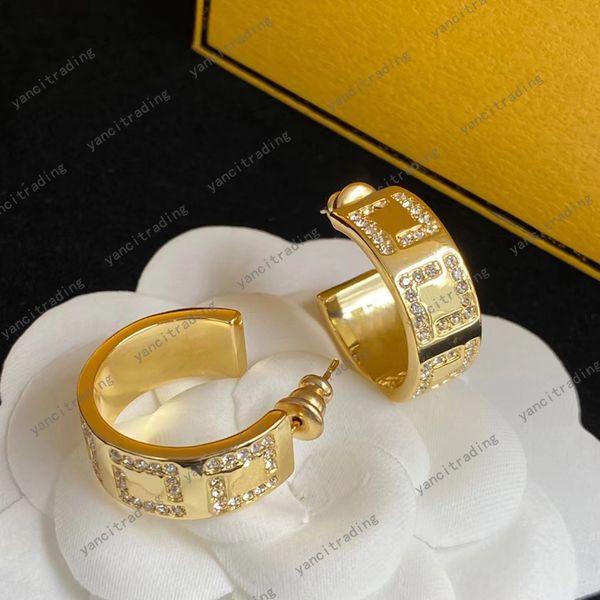 classic designer gold stud earrings for women diamond zircon 18k gold plated pendant hoop earring luxurys brand designers f letter stud, Golden;silver
classic designer gold stud earrings for women diamond zircon 18k gold plated pendant hoop earring luxurys brand designers f letter stud, Golden;silver