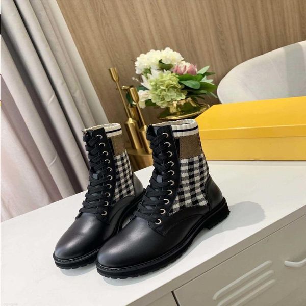 2022 luxury designer woman rockoko black leather biker boots with stretch fabric lady combat ankle boot flat shoes size us 4-11 teckl
2022 luxury designer woman rockoko black leather biker boots with stretch fabric lady combat ankle boot flat shoes size us 4-11 teckl