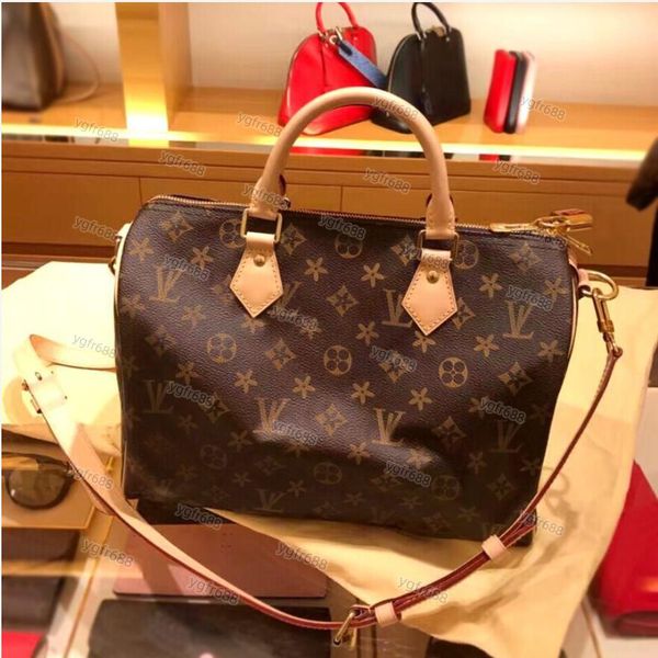 luxury designer handbag crossbody messenger bags fashion travel women pillow shoulder bag wallet clutch purse 2023
luxury designer handbag crossbody messenger bags fashion travel women pillow shoulder bag wallet clutch purse 2023