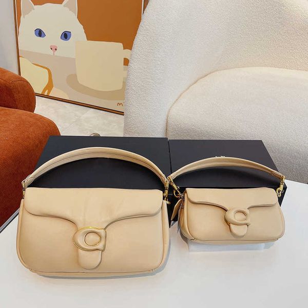 designer crossbody bag for women luxurys leather handbags messenger evening bags fashion cloud purse lady wallet 230808
designer crossbody bag for women luxurys leather handbags messenger evening bags fashion cloud purse lady wallet 230808