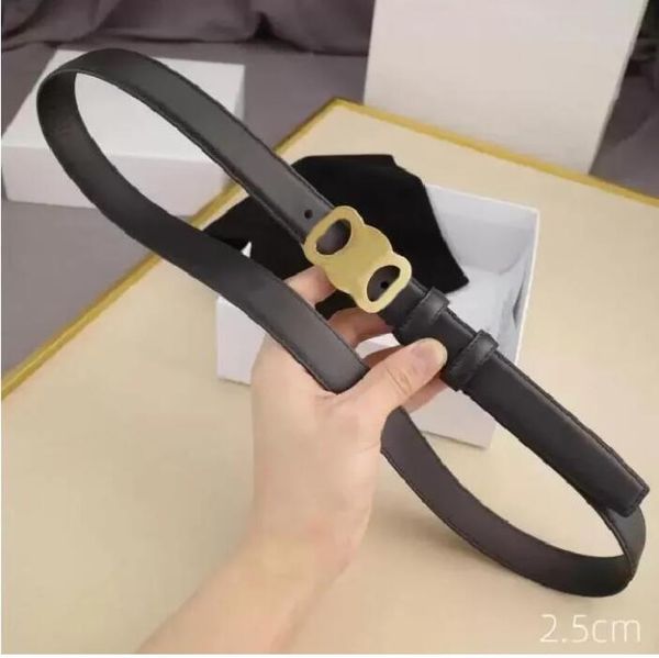fashion smooth buckle triomphe belt retro design thin waist belts for men womens width 2.5cm genuine cowhide 4 color optional, Black;brown
fashion smooth buckle triomphe belt retro design thin waist belts for men womens width 2.5cm genuine cowhide 4 color optional, Black;brown