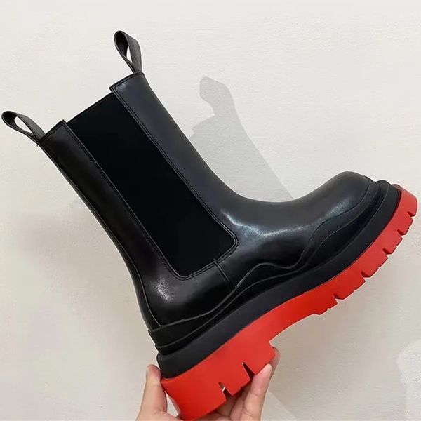 designer ankle boots women luxurious comfort delicate rubber outsole leather martin fashion anti-slip wave colorful, Black
designer ankle boots women luxurious comfort delicate rubber outsole leather martin fashion anti-slip wave colorful, Black