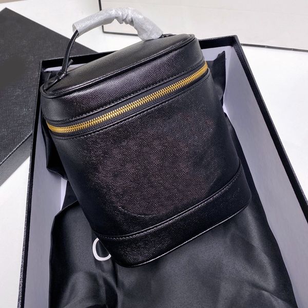designers mini bucket totes shoulder bags women plain leather black cosmestics handbags crossbody purses genuine diamond lattice large capac
designers mini bucket totes shoulder bags women plain leather black cosmestics handbags crossbody purses genuine diamond lattice large capac