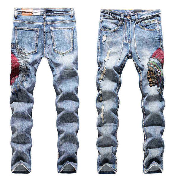 men's jeans new fashion men's three-dimensional indian embroidery hole grinding small straight tube elastic jeans, Blue
men's jeans new fashion men's three-dimensional indian embroidery hole grinding small straight tube elastic jeans, Blue