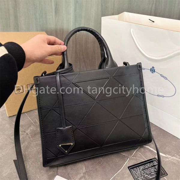 womens shoulder bags designer totes luxury handbag fashion casual tote bag pu leather rhombic clutch diamond lattice purse with triangle log
womens shoulder bags designer totes luxury handbag fashion casual tote bag pu leather rhombic clutch diamond lattice purse with triangle log