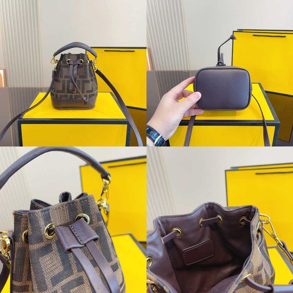 designer bags shoulder bags women mini bucket bag luxurys handbags female crossbody fashion classic coin purse handbag
designer bags shoulder bags women mini bucket bag luxurys handbags female crossbody fashion classic coin purse handbag