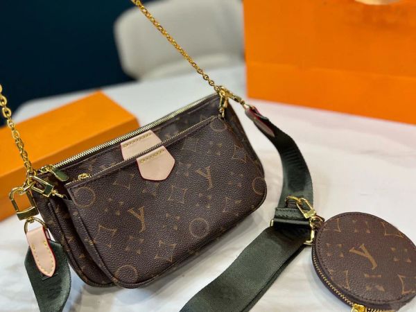 fashion luxury handbag shoulder clutch classic brown crossbody bag famous lettering decoration combo embossed women bags designer clutch
fashion luxury handbag shoulder clutch classic brown crossbody bag famous lettering decoration combo embossed women bags designer clutch