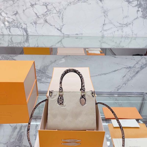 fashion designer woman bag women shoulder bag handbag genuine leather cross body luxurys designers bags handbags fashion shoulder crossbody
fashion designer woman bag women shoulder bag handbag genuine leather cross body luxurys designers bags handbags fashion shoulder crossbody