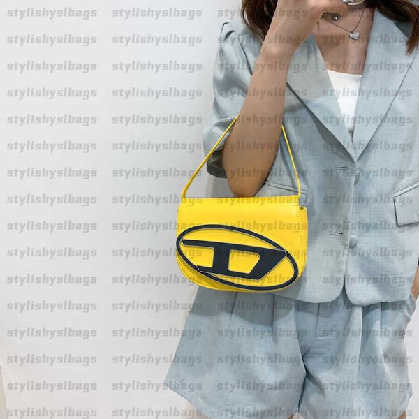 totes totes fashion women shoulder bags design stylish moon handbag 2022 new tote shoulder handbag crossbody tote-bag for female vintage bag
totes totes fashion women shoulder bags design stylish moon handbag 2022 new tote shoulder handbag crossbody tote-bag for female vintage bag