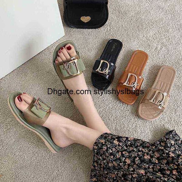 slippers new slippers women's outer wear summer transparent sandals and slippers fashion metal buckle flip flops leisure vacation be 01, Black
slippers new slippers women's outer wear summer transparent sandals and slippers fashion metal buckle flip flops leisure vacation be 01, Black