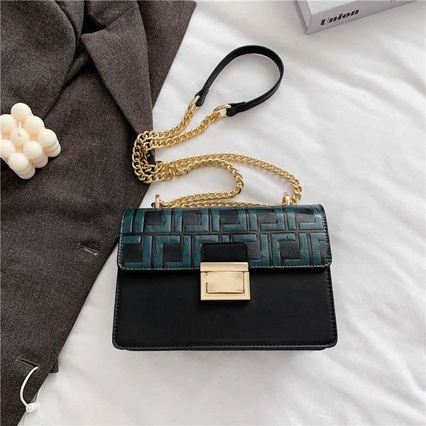 women luxury shoulder bag fashion chain crossbody bags designer black pu handbag 22cm square messenger purse 
women luxury shoulder bag fashion chain crossbody bags designer black pu handbag 22cm square messenger purse