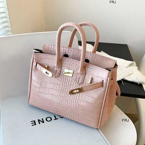 designer bags birkin handbags herme large capacity womens summer 2023 new fashion messenger stone pattern hand have logo n915 frj
designer bags birkin handbags herme large capacity womens summer 2023 new fashion messenger stone pattern hand have logo n915 frj