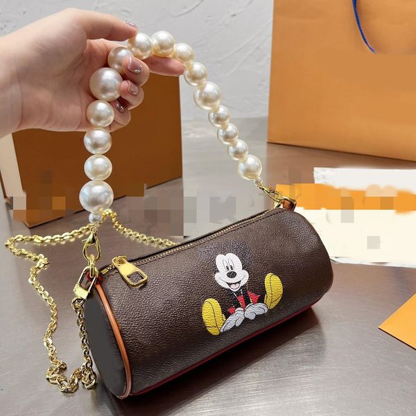 genuine leather pearl cylindrical shoulder cartoon luxury designer brand fashion shoulder bags classic mini messenger bags
genuine leather pearl cylindrical shoulder cartoon luxury designer brand fashion shoulder bags classic mini messenger bags