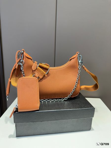 women 3pcs designer crossbody bags classic cleo hobo underarm popular shoulder bag chain match wallet luxury tote bag black leather handbag
women 3pcs designer crossbody bags classic cleo hobo underarm popular shoulder bag chain match wallet luxury tote bag black leather handbag