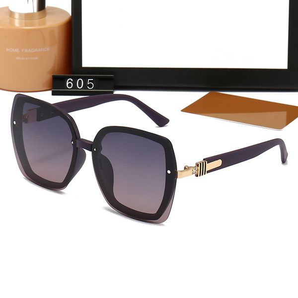 quality classic luxury designer sunglass men women brand retro pilot sun glass polarized uv400 lenses cycling driving travel beach island su, White;black
quality classic luxury designer sunglass men women brand retro pilot sun glass polarized uv400 lenses cycling driving travel beach island su, White;black
