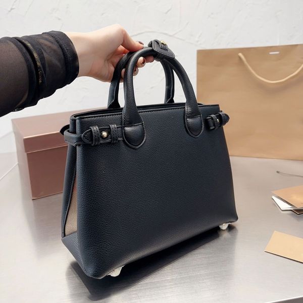 luxurys bags burberriy designers banner tote genuine leather handbags messenger crossbody shoulder bag totes wallet purse woman tote
luxurys bags burberriy designers banner tote genuine leather handbags messenger crossbody shoulder bag totes wallet purse woman tote