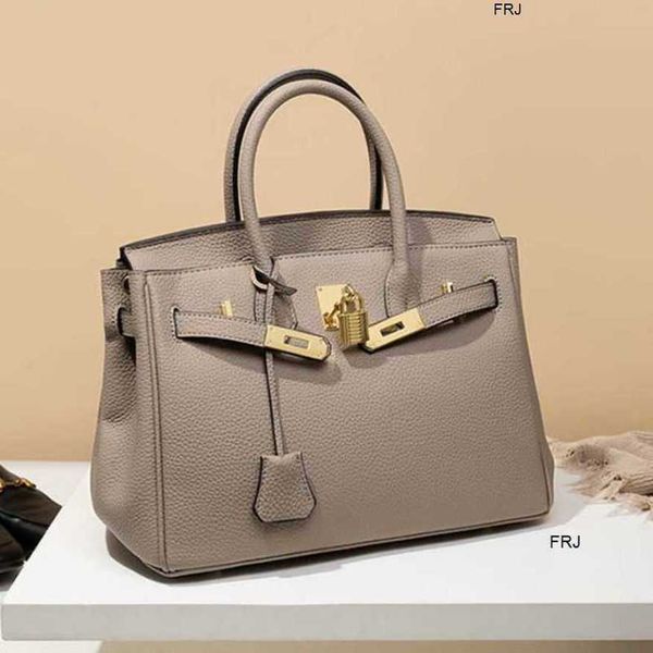 designer birkin handbags herme leather platinum bag layer highcapacity 2023 new highgrade feeling versatile portable single sho frj
designer birkin handbags herme leather platinum bag layer highcapacity 2023 new highgrade feeling versatile portable single sho frj