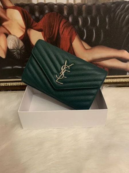2023 designers caviar crossbody bag womens luxurys handbags purse black fashion genuine leather clutch chain lambskin shoulder cross body ba
2023 designers caviar crossbody bag womens luxurys handbags purse black fashion genuine leather clutch chain lambskin shoulder cross body ba