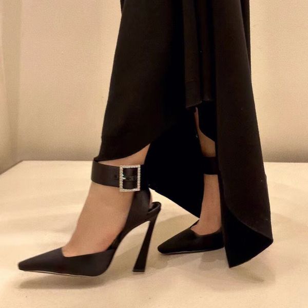 crystal buckle embellished pumps shoes 110mm ankle wrap stiletto heel evening shoes for women heeled luxury designer stiletto sandal shoe sl, Black
crystal buckle embellished pumps shoes 110mm ankle wrap stiletto heel evening shoes for women heeled luxury designer stiletto sandal shoe sl, Black