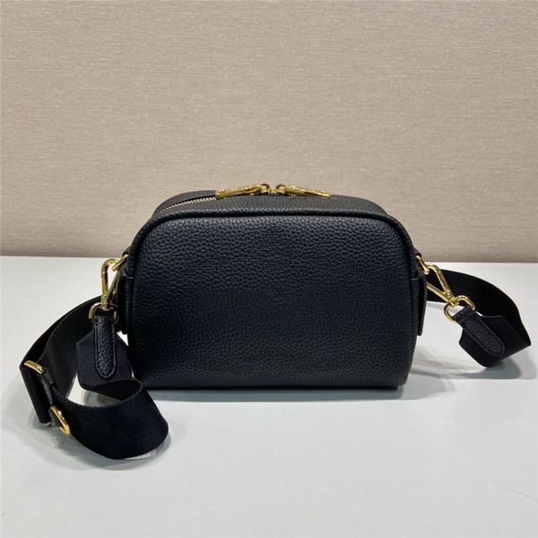 designer luxury bags handbags purse women s logo shoulder bag 2way crossbody clutch black 1bh187 zipper bag with straps shoulder handbag
designer luxury bags handbags purse women s logo shoulder bag 2way crossbody clutch black 1bh187 zipper bag with straps shoulder handbag