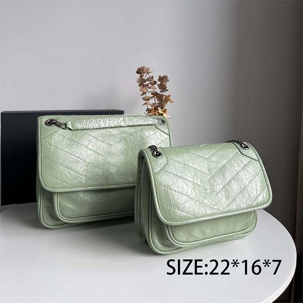 designer bag designer bag women bags luxurys plain v pattern women chain crossbody bags with letter shoulder bags fashionable and versatile
designer bag designer bag women bags luxurys plain v pattern women chain crossbody bags with letter shoulder bags fashionable and versatile