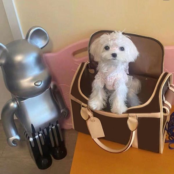 genuine leather pet carrier garden totes bag oversize duffel bags fashiond dog carrier clutch travelling bag printed pillow bags
genuine leather pet carrier garden totes bag oversize duffel bags fashiond dog carrier clutch travelling bag printed pillow bags