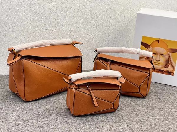 designers r bags womens purse tote handbags fashion style luxury far geometry bag leather tote handbag
designers r bags womens purse tote handbags fashion style luxury far geometry bag leather tote handbag