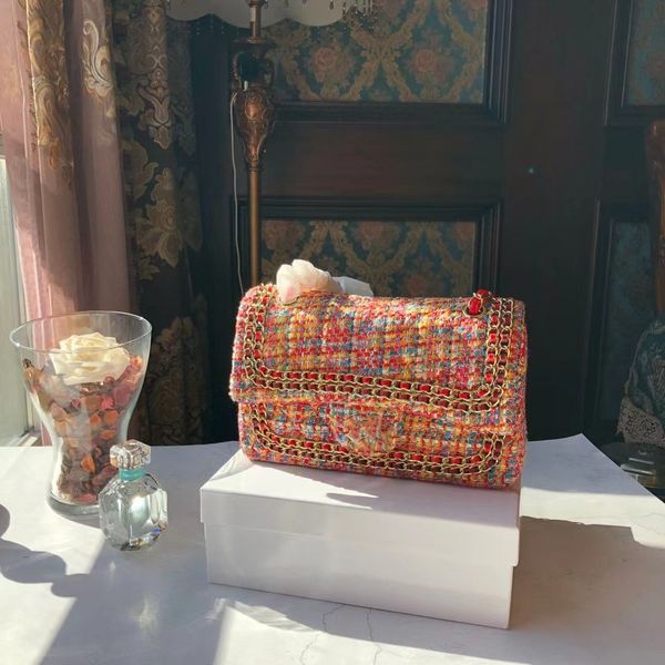 colorful two-tone tweed classic double flap bags red large capacity gold metal matelasse chain totes crossbody shoulder26cm
colorful two-tone tweed classic double flap bags red large capacity gold metal matelasse chain totes crossbody shoulder26cm