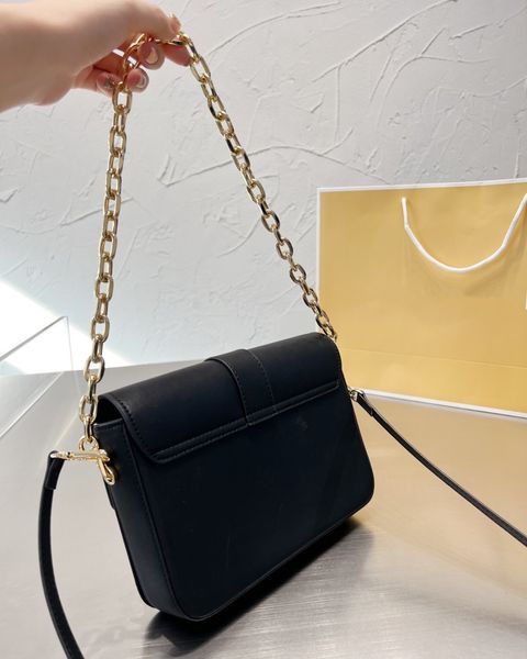 luxury designer crossbody messenger bags genuin leather brand handbags cross body purse shoulder totes shopping bags card holder designer fo
luxury designer crossbody messenger bags genuin leather brand handbags cross body purse shoulder totes shopping bags card holder designer fo