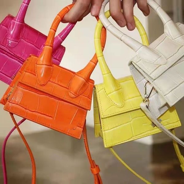2023 new fashion bag designer luxury le chiquito alligator patternhandbag for uemuuu women casual shopping bags tote hnadbags pu leather cut
2023 new fashion bag designer luxury le chiquito alligator patternhandbag for uemuuu women casual shopping bags tote hnadbags pu leather cut