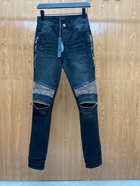 2023 mens distressed ripped skinny beautiful color designer jeans ~ us size 28-36 jeans ~ quality slim motorcycle moto biker causal denim p, Blue
2023 mens distressed ripped skinny beautiful color designer jeans ~ us size 28-36 jeans ~ quality slim motorcycle moto biker causal denim p, Blue