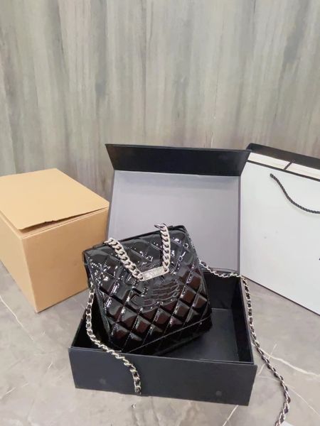 womens classic patent leather bags grained calfskin caviar leather ladies cartable shoulder cross body handbags multi pochette luxury design
womens classic patent leather bags grained calfskin caviar leather ladies cartable shoulder cross body handbags multi pochette luxury design