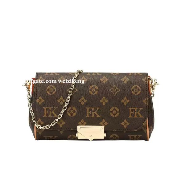 fashion chain pack lady's bag love pu leather handbag large canvas tote shopping bag come with small pouch brown luxury bags, Red;black
fashion chain pack lady's bag love pu leather handbag large canvas tote shopping bag come with small pouch brown luxury bags, Red;black