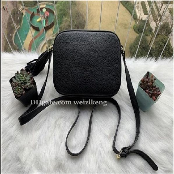 fashion chain pack lady's bag v leather handbag large canvas tote shopping bag come with small pouch brown luxury bags, Red;black
fashion chain pack lady's bag v leather handbag large canvas tote shopping bag come with small pouch brown luxury bags, Red;black