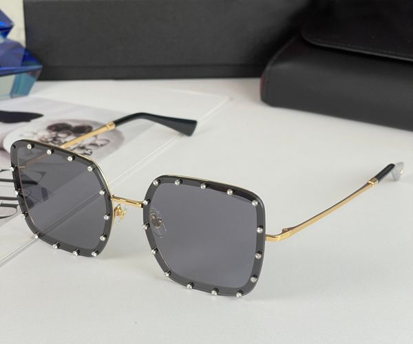 2052 gold grey square sunglasses for women sun glasses shades designer sunglasses gafas de sol uv400 protection eyewear with box, White;black
2052 gold grey square sunglasses for women sun glasses shades designer sunglasses gafas de sol uv400 protection eyewear with box, White;black