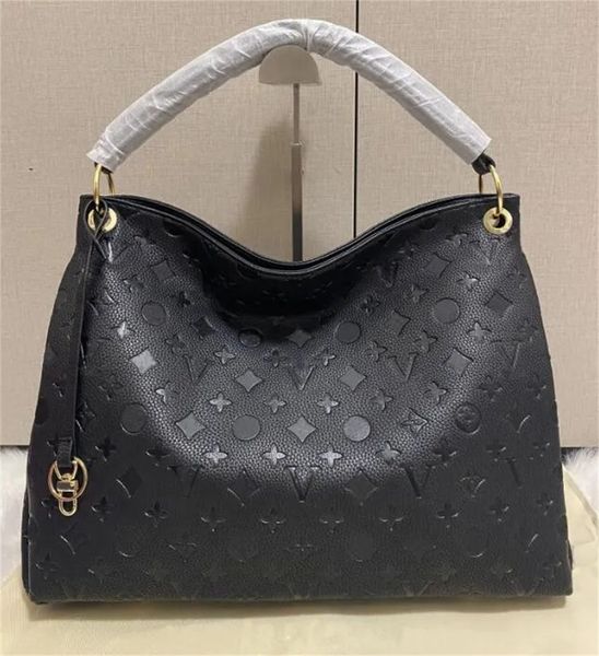 classic fashion designer bags leather messenger shopping bag cross body lady embossing shoulder bag handbags women's crossbody evening
classic fashion designer bags leather messenger shopping bag cross body lady embossing shoulder bag handbags women's crossbody evening
