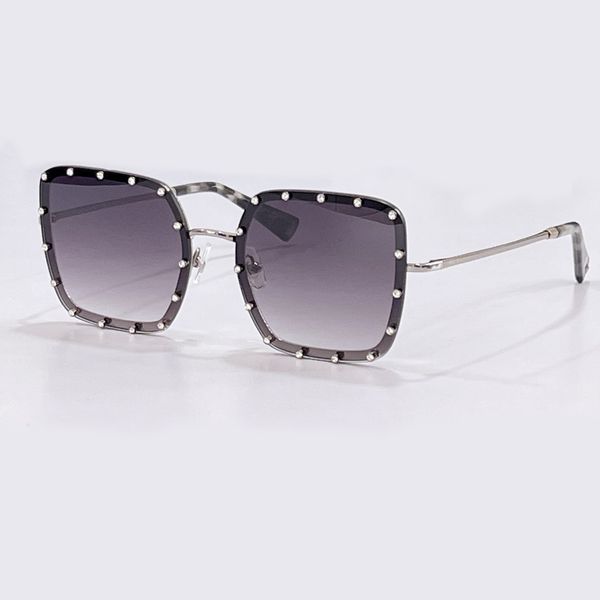 silver grey shaded square sunglasses with stone studed women 2052 sun glasses shades outdoor uv400 protection eyewear with box, White;black
silver grey shaded square sunglasses with stone studed women 2052 sun glasses shades outdoor uv400 protection eyewear with box, White;black