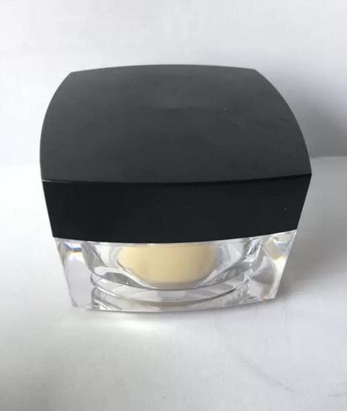 wholesales price essential face regenerating cream 50ml & firming eye cream 15ml with gold box shopping dhl, White
wholesales price essential face regenerating cream 50ml & firming eye cream 15ml with gold box shopping dhl, White