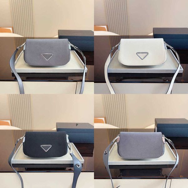 evening shoulder bags luxury pbag triangle designer bag women tote bag leather crossbody bags vintage solid color purse handbag messenger ba
evening shoulder bags luxury pbag triangle designer bag women tote bag leather crossbody bags vintage solid color purse handbag messenger ba