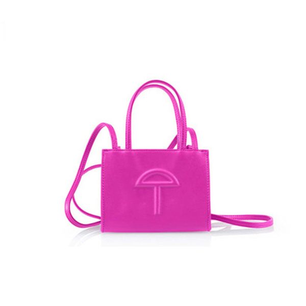 2023 evening bag telf totes designer buckle tote fashion simple letter print shoulder luxury soft leather vintage lager shopping bag
2023 evening bag telf totes designer buckle tote fashion simple letter print shoulder luxury soft leather vintage lager shopping bag