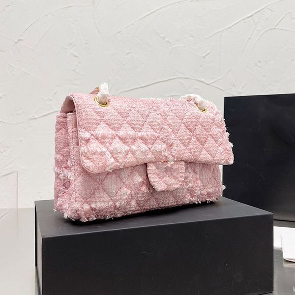2023 classic double flap pink tweed quilted bag gold argyle crossbody bag shoulder multi bag luxury designer handbag pocket 25cm
2023 classic double flap pink tweed quilted bag gold argyle crossbody bag shoulder multi bag luxury designer handbag pocket 25cm