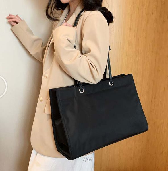 fashion women designer bags black nylon canvas handbag messenger tote bag shoulder crossbody travel bags purse wallet lady
fashion women designer bags black nylon canvas handbag messenger tote bag shoulder crossbody travel bags purse wallet lady