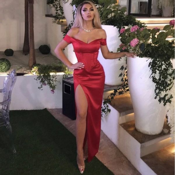 burgundy off the shoulder long mermaid evening dresses robe de soiree satin side slit formal dress abendkleider, Black;red
burgundy off the shoulder long mermaid evening dresses robe de soiree satin side slit formal dress abendkleider, Black;red
