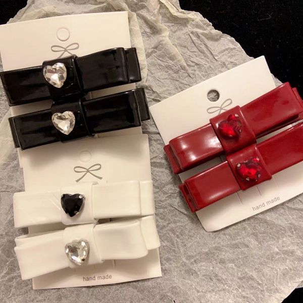 1 pair women girls small ribbon bowknot pu leather hair barrette sweet bow duck clip handmade headwear 1473, Slivery;white
1 pair women girls small ribbon bowknot pu leather hair barrette sweet bow duck clip handmade headwear 1473, Slivery;white