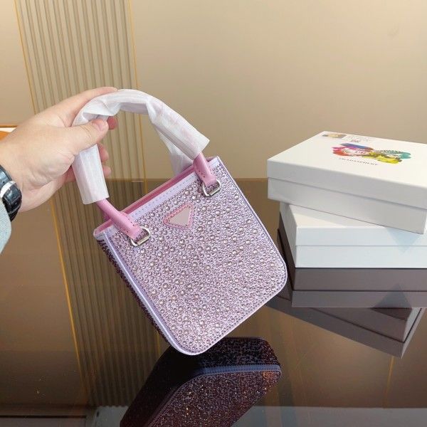 women bags totes diamond inlaid vegetable basket handbag bottegas evening shoulder bags fashion shopping satchels crossbody messenger bag lu
women bags totes diamond inlaid vegetable basket handbag bottegas evening shoulder bags fashion shopping satchels crossbody messenger bag lu