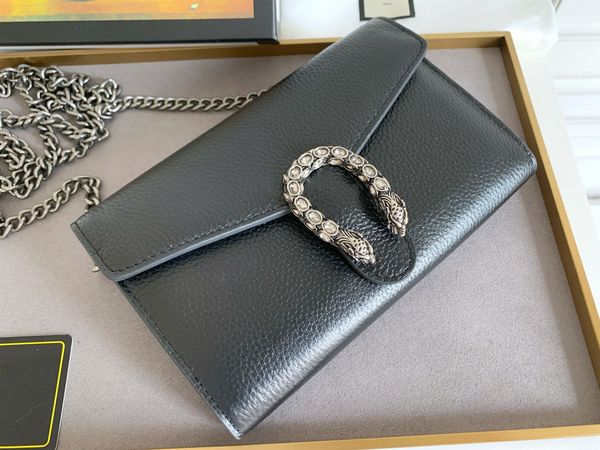 2023luxury leather shoulder bag designer designed women's chain bag classic style
2023luxury leather shoulder bag designer designed women's chain bag classic style
